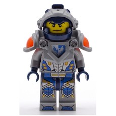 Clay Moorington with Rounded Shoulder Armor (fig-003177)