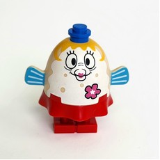 Mrs. Puff with Flower (fig-003285)