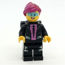 Agent Caila Phoenix with Neck Braces (fig-003406)
