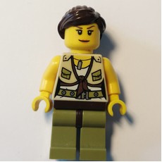 Hero, Female (fig-003451)