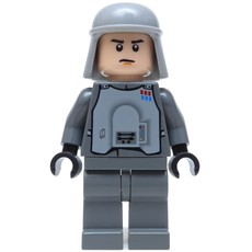 General Maximillian Veers, Light Bluish Gray Helmet (fig-003868)
