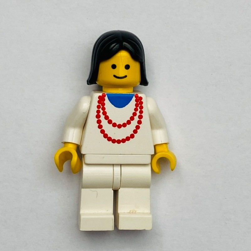 LEGO Set fig-004393 Woman - White Torso, Red Necklace, White Legs ...