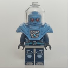 Mr. Freeze with Red Goggles and Shoulder Armor (fig-004636)
