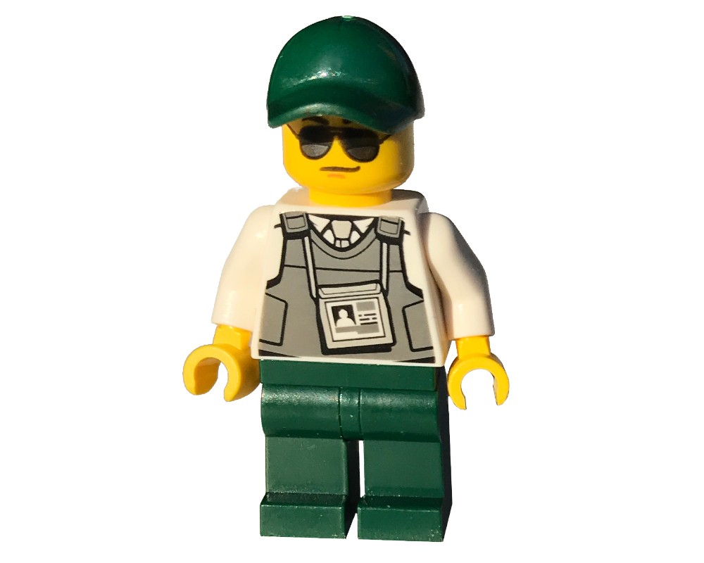 LEGO Set fig004745 Security Officer BulletProof Vest, Dark Green