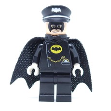 Alfred Pennyworth, Chauffeur Batsuit (fig-004880)