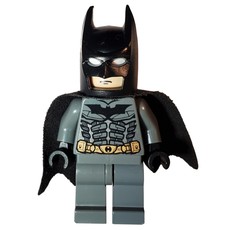 Batman, Dark Bluish Gray Suit, Black Cape and Cowl, Light Nougat Head, Dark Bluish Gray Hips (fig-004986)