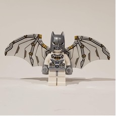 Batman, White Suit, Silver Cowl, Spacesuit with Wings (fig-005049)