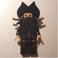 Blackbeard (fig-005813)