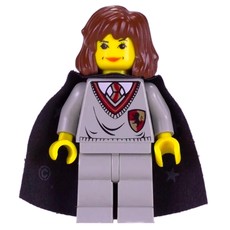 Hermione Granger, Yellow Skin, Gryffindor Sweater with Crest, Cape with Stars (fig-006059)