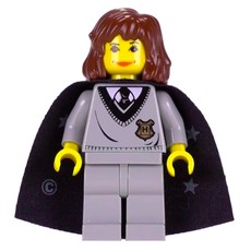 Hermione Granger, Yellow Skin, Hogwarts Sweater with Crest, Cape with Stars (fig-006061)