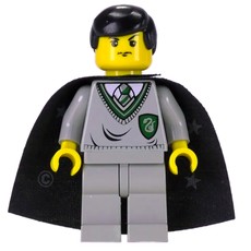 Gregory Goyle / Harry Potter, Yellow Skin, Slytherin Sweater with Crest, Cape with Stars (fig-006085)