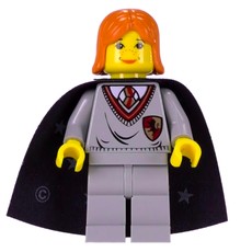 Ginny Weasley, Yellow Skin, Gryffindor Sweater with Crest, Cape with Stars (fig-006091)