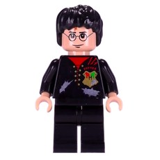Harry Potter, Tournament Uniform Tattered Black Jacket with Hogwarts Crest (fig-006144)