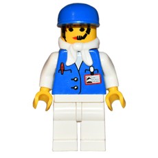 Assistant - Female, White Bandanna, Blue Cap (fig-006391)