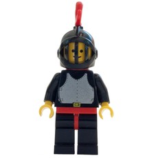 Knight (Breastplate on Black) - Black Legs, Black Helmet, Red Plume (fig-006592)