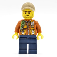 Explorer, Jacket with Pouches, Radio, and Rope, Dark Tan Cap, Stubble and Scar (fig-007756)