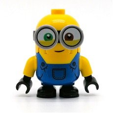 Minion Bob - Blue Overall, Half Closed Eyes (fig-007815)
