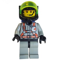 Fireman, Light Gray Fire Suit with Gauges and Straps, Breathing Apparatus with Visor, Airtanks, Headset (fig-008145)