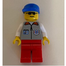 Coast Guard, Light Gray Jacket with Zipper and Badge, Blue Cap, Sunglasses (fig-008591)