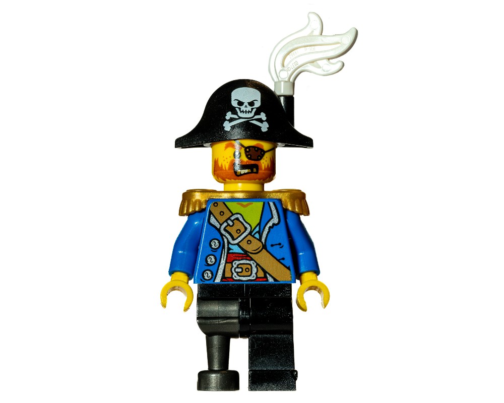 LEGO Set fig-007435 Pirate Captain, Black Jacket, Pearl Gold Hook, Bicorne  Hat
