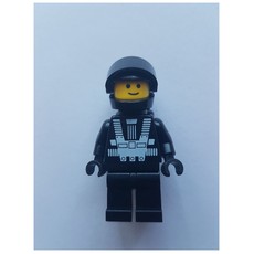 Blacktron I - Black Torso, Black Legs, Black Helmet, Black Tank (3626c Head) (fig-010127)