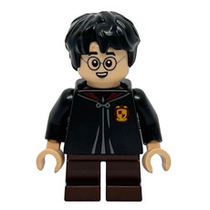 Harry Potter, Closed Gryffindor Robes with Crest (fig-010508)