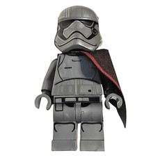 Captain Phasma - Pointed Mouth (fig-010658)