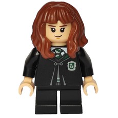 Hermione Granger, Slytherin Robes (fig-011345)