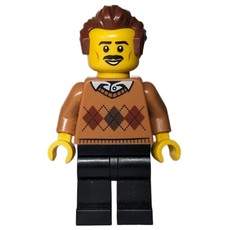 Medium Nougat Torso, Black Legs, Reddish Brown Hair (fig-013642)