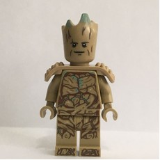 Groot, Teen with Shoulder Pads (fig-013668)