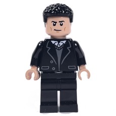 Bruce Wayne, Black Suit (Batman Returns) (fig-013998)
