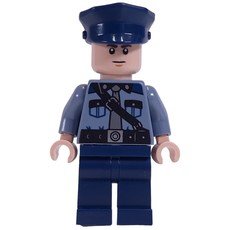 Guard, Sand Blue Torso, Dark Blue Legs, Dark Blue Cap, Light Nougat Head (fig-014342)