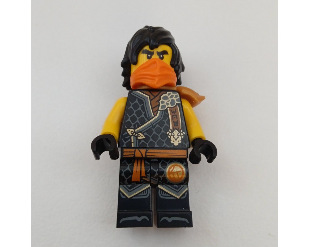 LEGO Set fig-015157 Cole, Black Robes, Hair, Shoulder Guard ...
