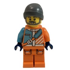 Arctic Explorer, Orange Suit, Beanie, Backpack (fig-015687)