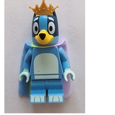 Bluey, Cape, Crown (fig-016280)