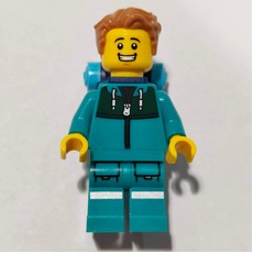 Hiker, Dark Turquoise Tracksuit, Medium Nougat Hair, Backpack (fig-017444)