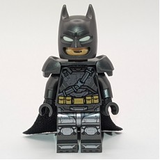Batman, Pearl Titanium Suit, Black Cape (Synderverse) (fig-017483)