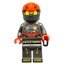 Jin, Pearl Titanium Suit (fig-017798)