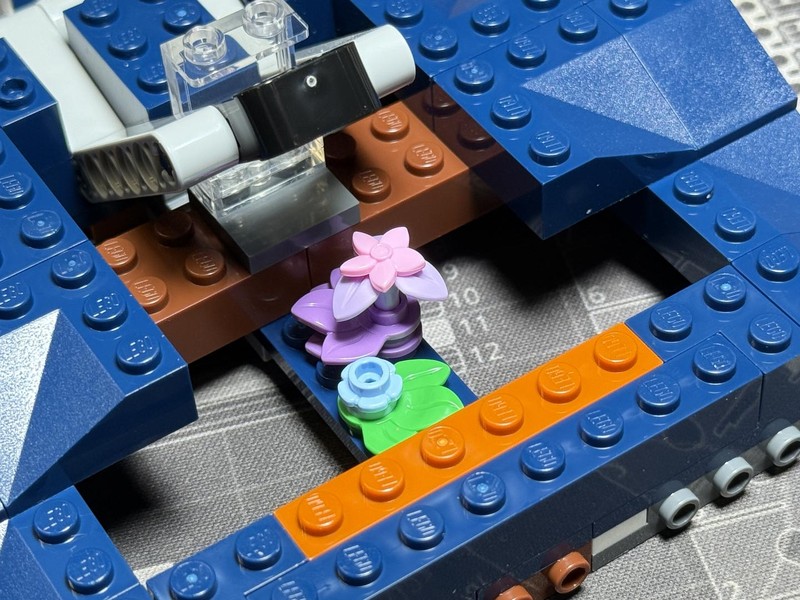 Review: 76294-1 - The X-Mansion | Rebrickable - Build with LEGO