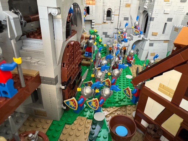 LEGO MOC Modular Norman Keep Main part by evilMedieval | Rebrickable ...