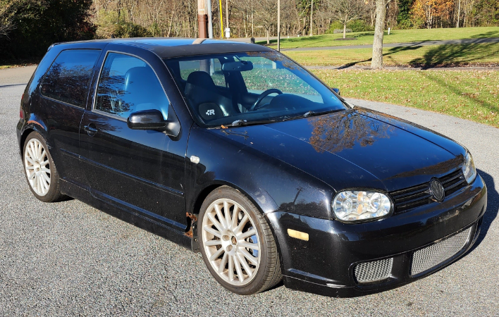 LEGO MOC-202795 Volkswagen Golf R32 2004 by IAY Mocs | Rebrickable ...