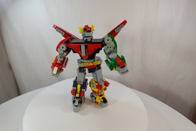 LEGO MOC Voltron by Sey_Builds | Rebrickable - Build with LEGO