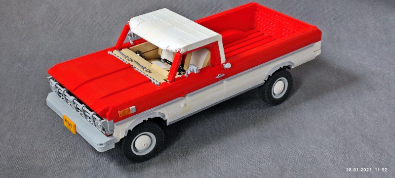 LEGO MOC Ford F100 1972 by syzygy87 | Rebrickable - Build with LEGO