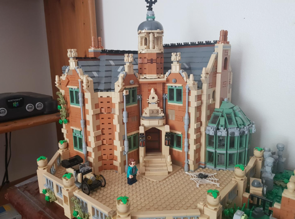 LEGO MOC The Haunted Manor by Dream Build Bricks | Rebrickable - Build ...