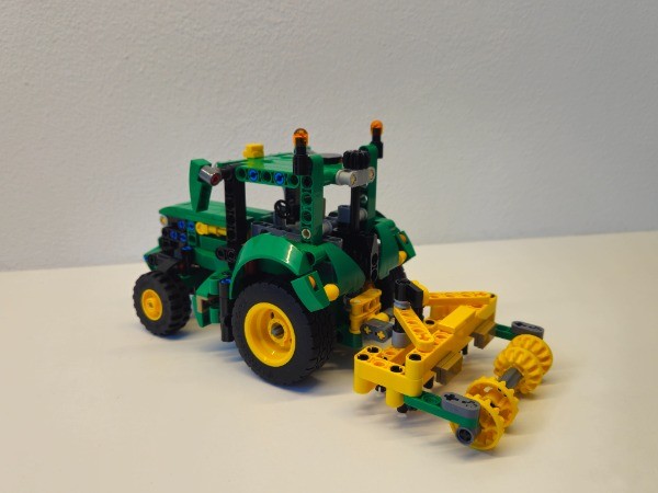 LEGO MOC 42168 B-MODEL JOHN DEERE 6R with cultivator by LEGO MOC 42168 B-MODEL JOHN DEERE 6R with cultivator by