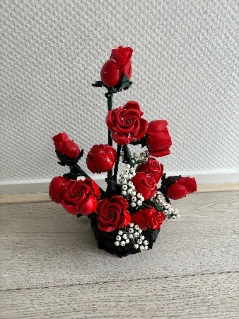 LEGO MOC-170156 Bouquet of Roses Pot Arrangement by NicePartsUsage ...