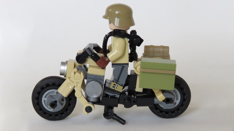 LEGO MOC Motorcycle BMW R75 DAK Kradmelder e Sidecar by Darcanj ...