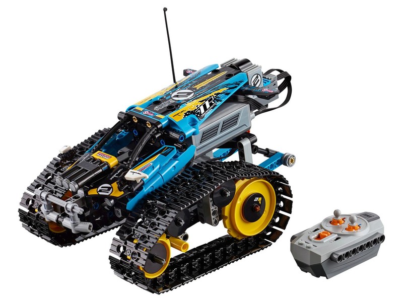 Review: 42140-1 - App-Controlled Transformation Vehicle