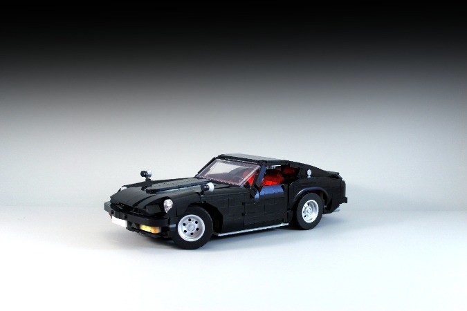 LEGO MOC 10304 Datsun Fairlady 240Z by firas_legocars LEGO MOC 10304 Datsun Fairlady 240Z by firas_legocars