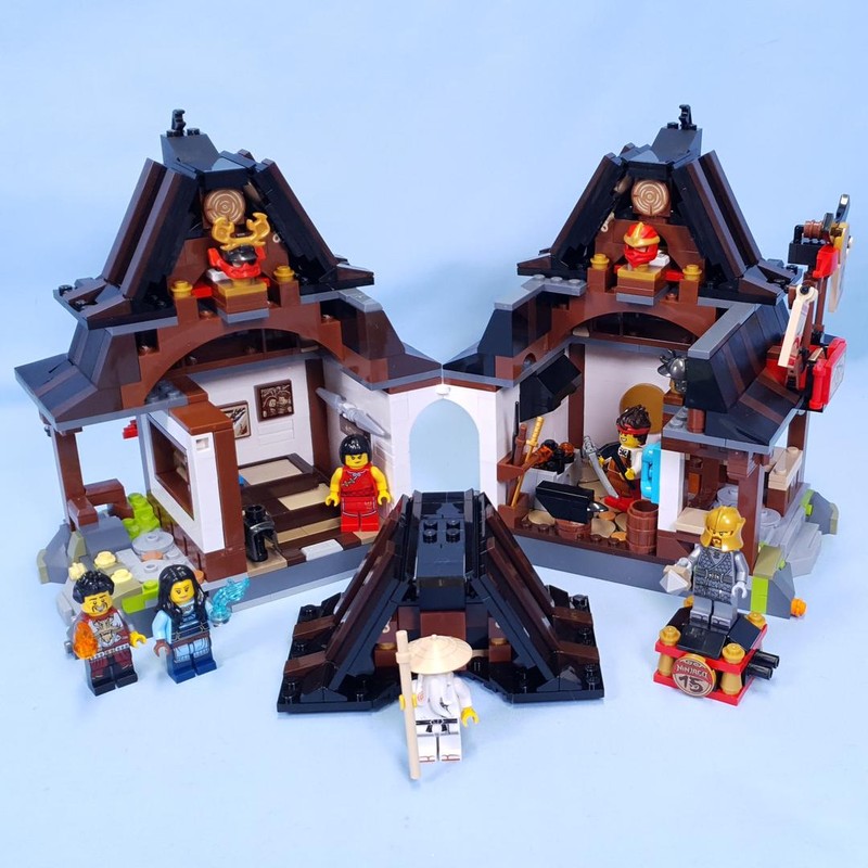 Review: 71858-1 - Four Weapons Blacksmith 15th Anniversary